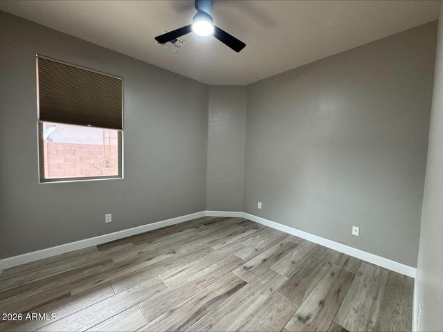17044 W BRISTOL Lane, Surprise, AZ 85374