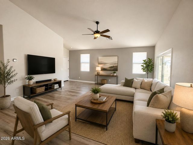17044 W BRISTOL Lane, Surprise, AZ 85374