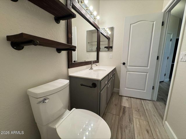 17044 W BRISTOL Lane, Surprise, AZ 85374