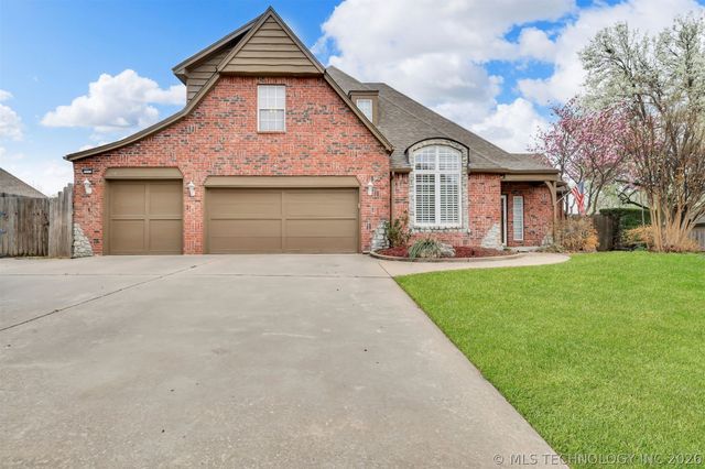 9311 N 139th East Avenue, Owasso, OK 74055