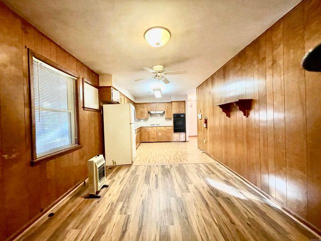 2007 Arkansas Avenue, Conway, AR 72034