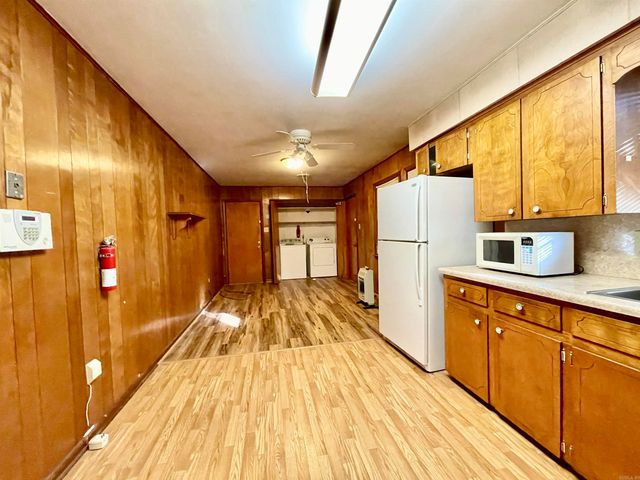 2007 Arkansas Avenue, Conway, AR 72034