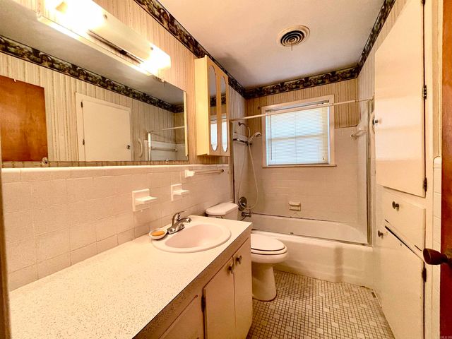 2007 Arkansas Avenue, Conway, AR 72034