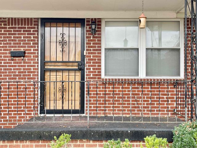 2007 Arkansas Avenue, Conway, AR 72034