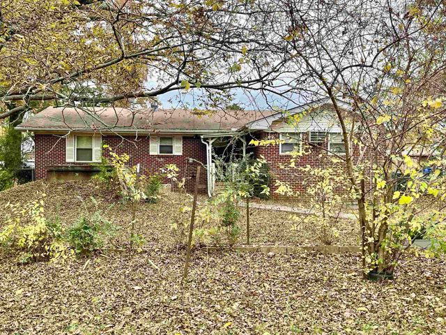2007 Arkansas Avenue, Conway, AR 72034