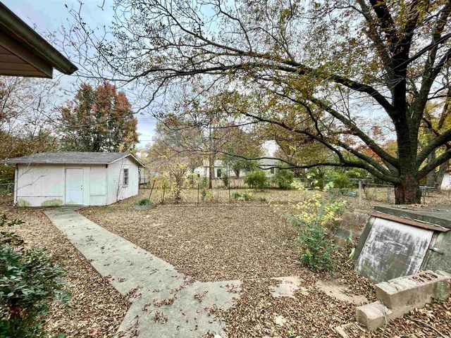 2007 Arkansas Avenue, Conway, AR 72034