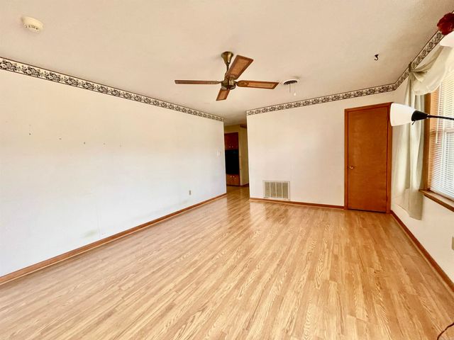 2007 Arkansas Avenue, Conway, AR 72034