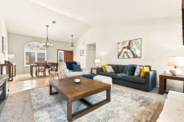 1531 E Sonoran Desert Drive, Tucson, AZ 85737