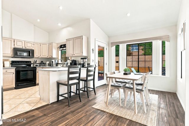 1531 E Sonoran Desert Drive, Tucson, AZ 85737