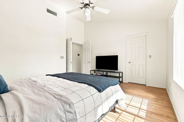 1531 E Sonoran Desert Drive, Tucson, AZ 85737