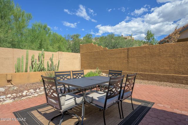 1531 E Sonoran Desert Drive, Tucson, AZ 85737