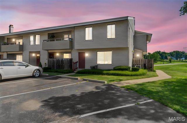 3 Dixons Court G, O'fallon, MO 63366