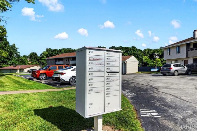 3 Dixons Court G, O'fallon, MO 63366
