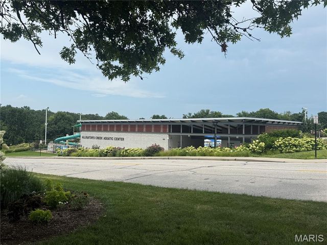 3 Dixons Court G, O'fallon, MO 63366