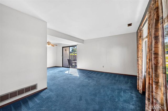 3 Dixons Court G, O'fallon, MO 63366