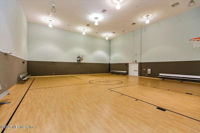 8201 GREEN PARROT Road, 307, Jacksonville, FL 32256