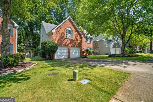 3952 Lullwater Main NW, Kennesaw, GA 30144