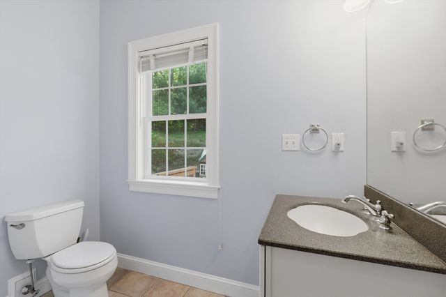 61 Indian Head Road, Framingham, MA 01701