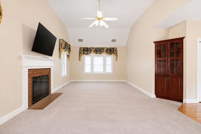 61 Indian Head Road, Framingham, MA 01701