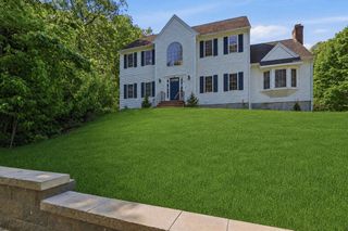 61 Indian Head Road, Framingham, MA 01701