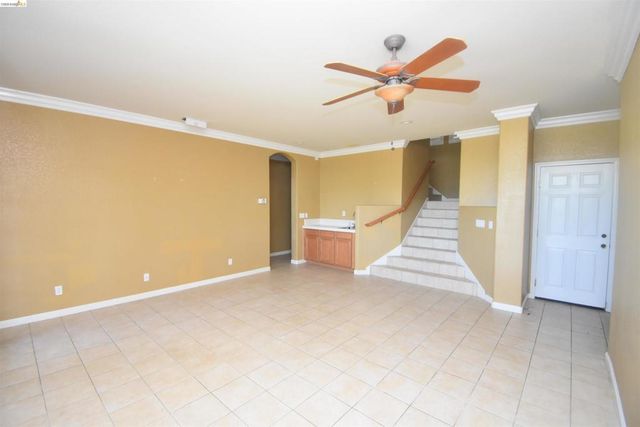 5776 Saint Andrews Dr, Stockton, CA 95219