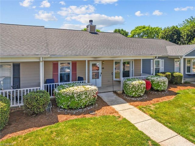 814 Guilford College Road 110, Greensboro, NC 27409