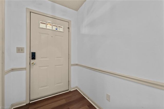 814 Guilford College Road 110, Greensboro, NC 27409