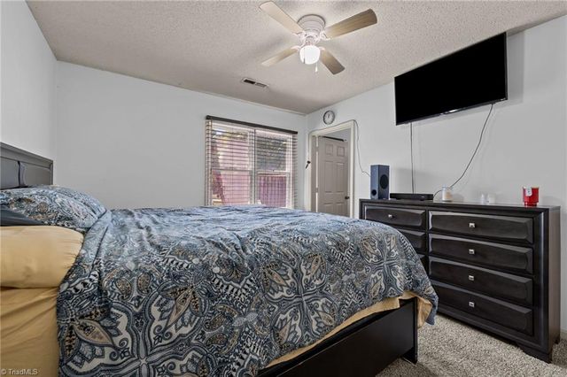 814 Guilford College Road 110, Greensboro, NC 27409