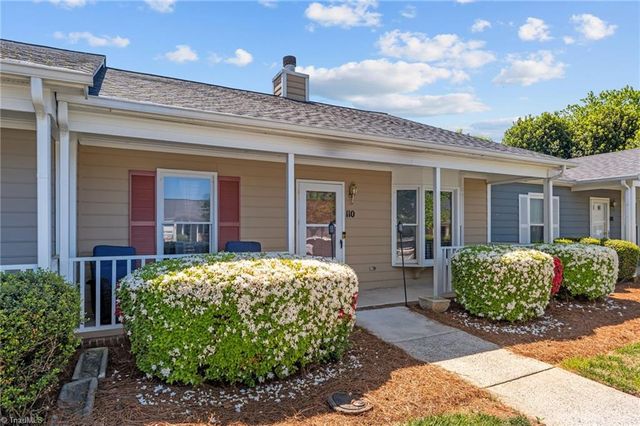 814 Guilford College Road 110, Greensboro, NC 27409