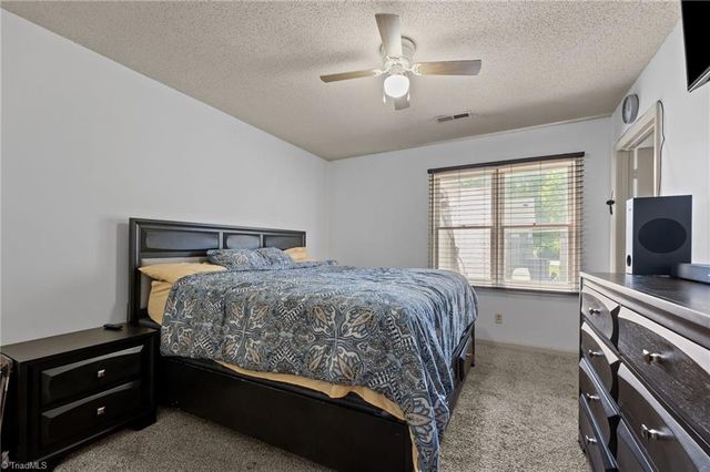 814 Guilford College Road 110, Greensboro, NC 27409