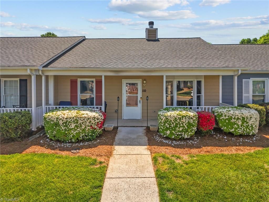 814 Guilford College Road 110, Greensboro, NC 27409