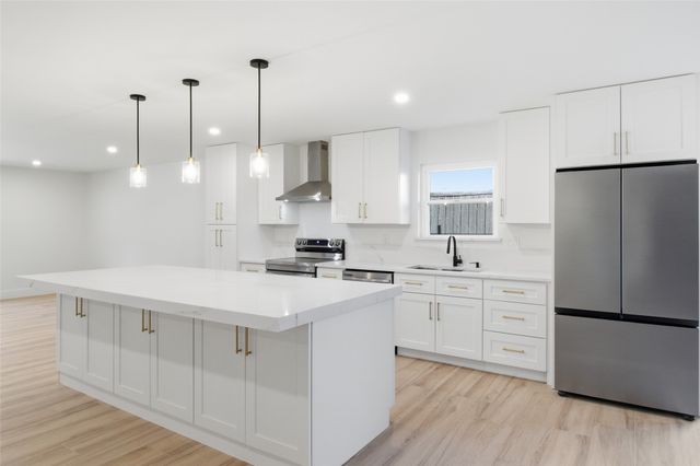 7078 Briarmeadow Drive, Dallas, TX 75230