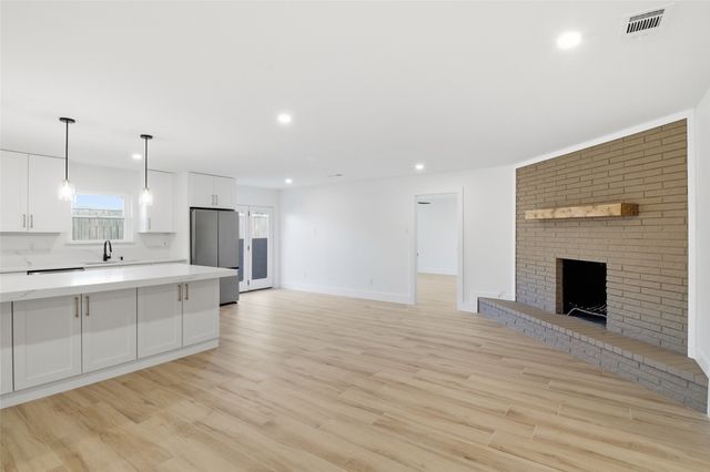 7078 Briarmeadow Drive, Dallas, TX 75230