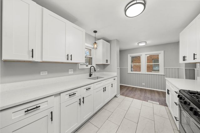 2131 170th Street, Hazel Crest, IL 60429