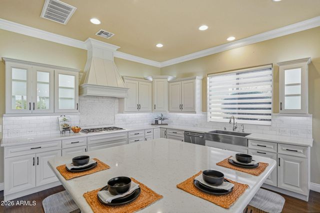 36976 N STONEWARE Drive, Queen Creek, AZ 85140
