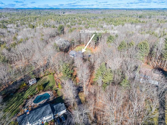 21 Shearwater Street, Durham, NH 03824