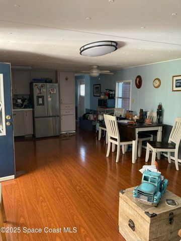 338 Holiday Park Boulevard NE, Palm Bay, FL 32907