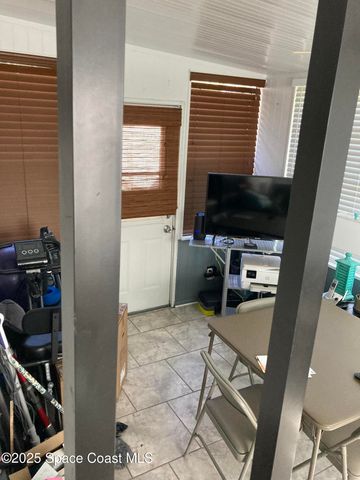 338 Holiday Park Boulevard NE, Palm Bay, FL 32907