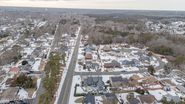 815 Michelle Court, Lanoka Harbor, NJ 08734