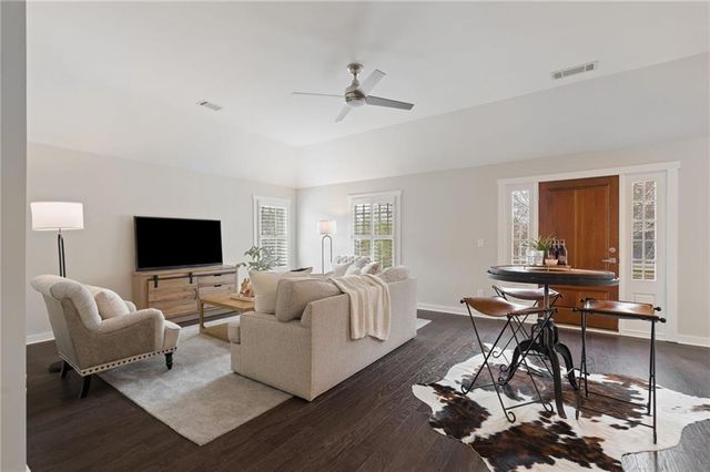 7020 Round Road, Cumming, GA 30040