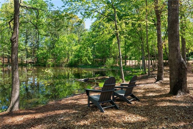 7020 Round Road, Cumming, GA 30040