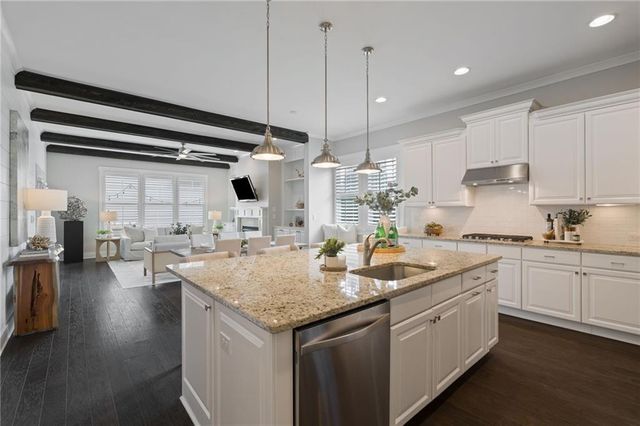 7020 Round Road, Cumming, GA 30040