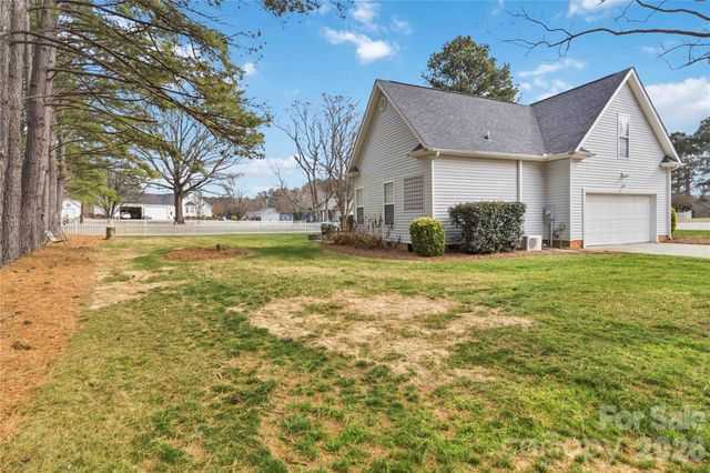 2140 Dolly Rose Drive, York, SC 29745