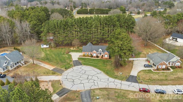 2140 Dolly Rose Drive, York, SC 29745