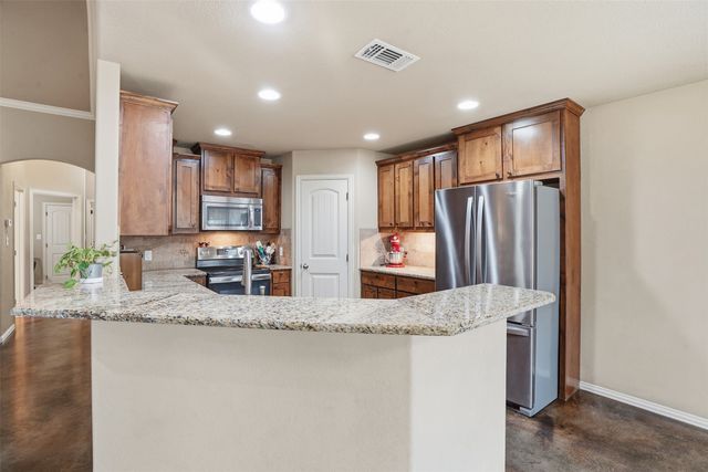 1700 Flagstone Court, Granbury, TX 76049