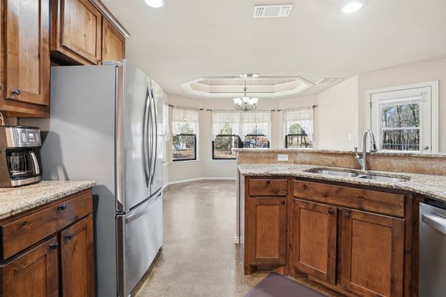 1700 Flagstone Court, Granbury, TX 76049