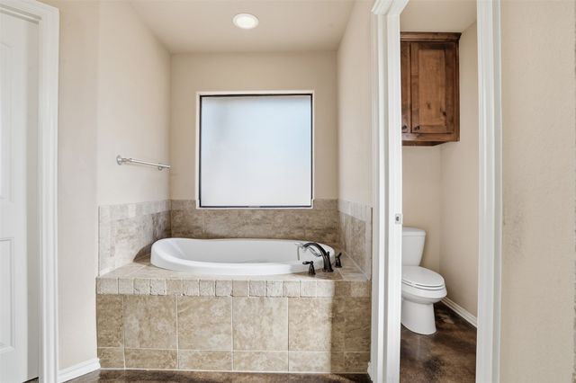 1700 Flagstone Court, Granbury, TX 76049