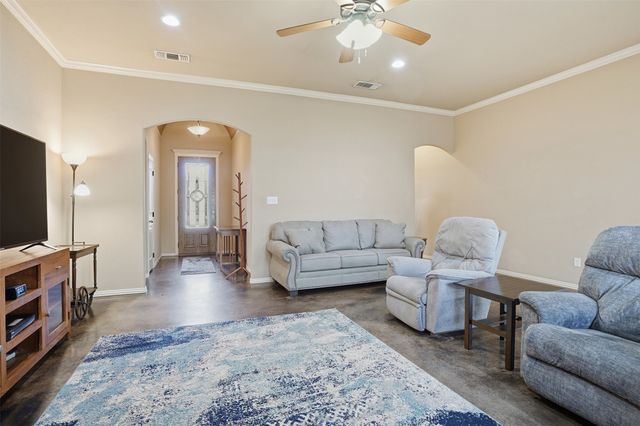 1700 Flagstone Court, Granbury, TX 76049