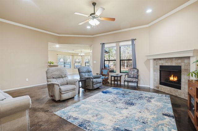 1700 Flagstone Court, Granbury, TX 76049