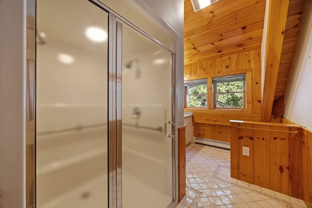 10 Edgewater Drive, Moultonborough, NH 03254